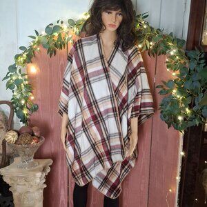 WOOLRICH Poncho Cape Shawl Wrap Cream Tan Burg Plaid Blanket Wrap Layer One Size